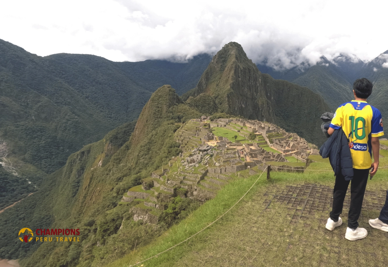 travel to machupicchu from cusco