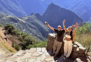 Hike Inca Trail in 2027: 4 days or 2 Days.