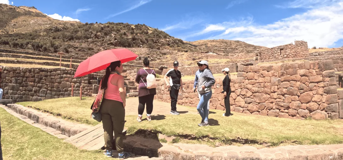 Guided tour in Tipon | Champions Peru Travel
