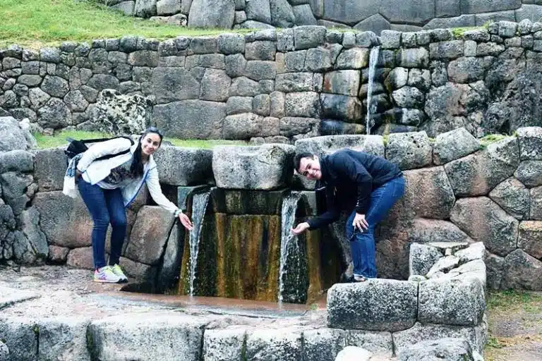 banos-del-inca-tambomachay